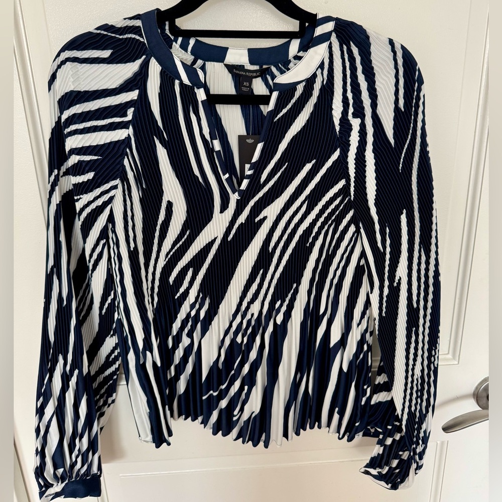 NWT Banana Republic Blouse
